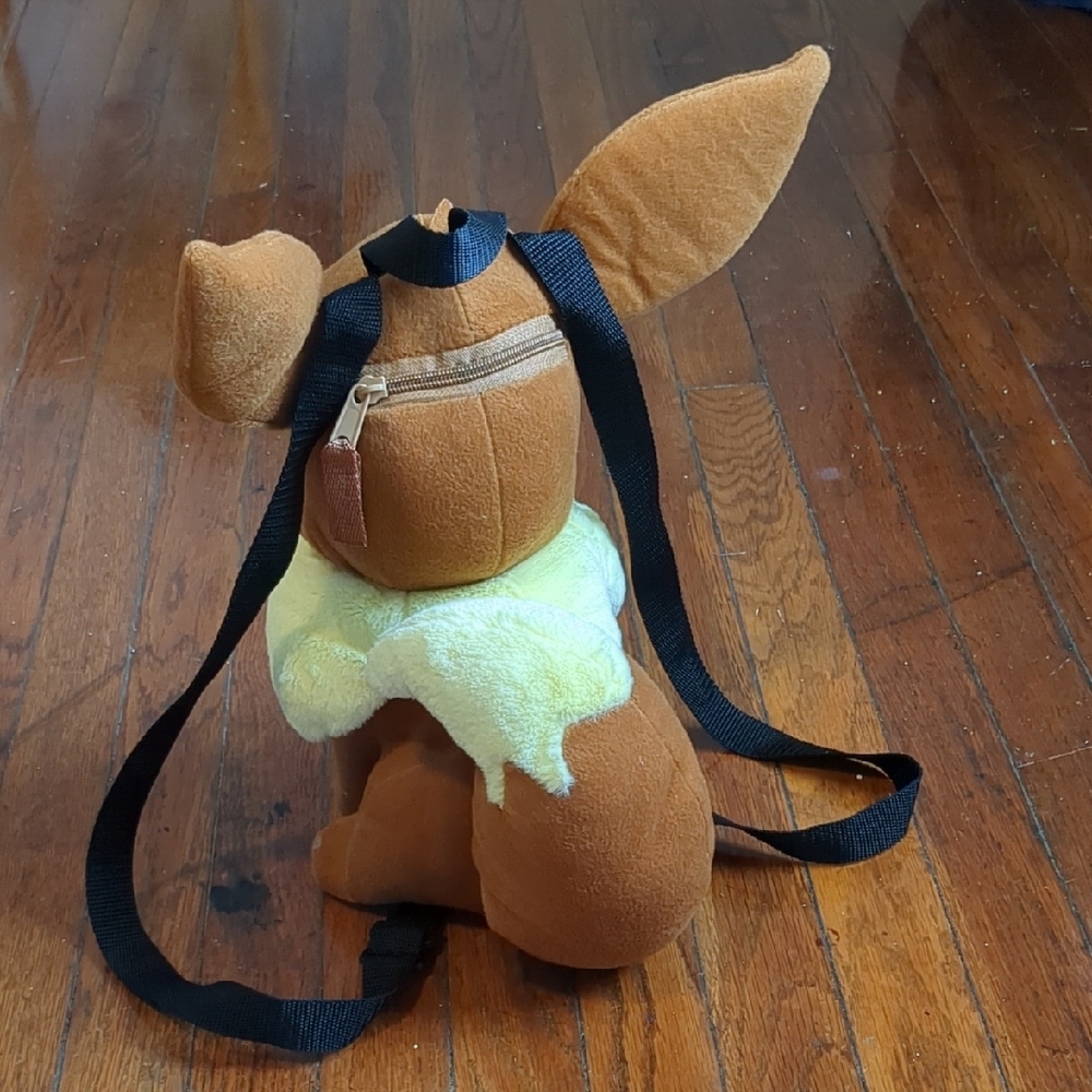 Eevee Pokemon Plush Backpack - Picture 2 of 3